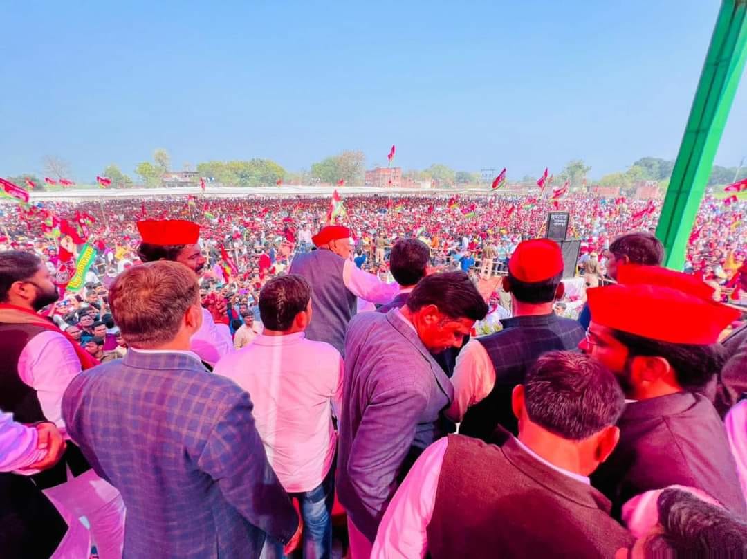 Mulayam Singh Yadav held last election rally in Jaunpur  son of his friend got bumper victory