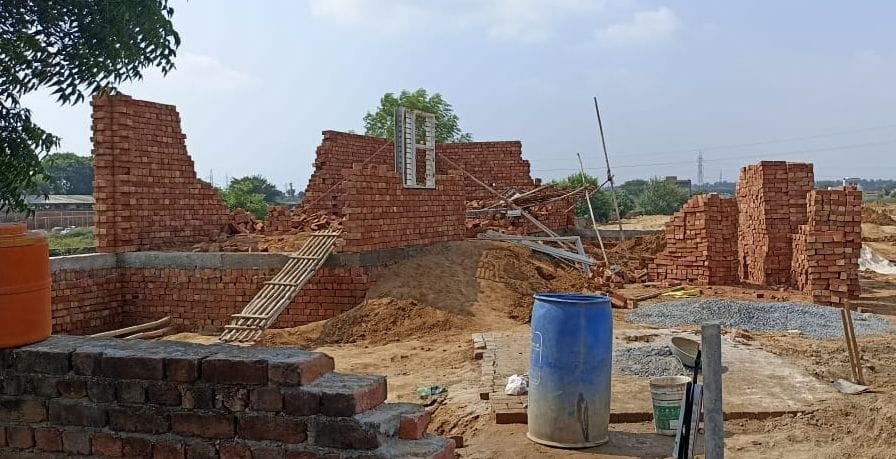 Illegal colonies are being cut fearlessly, colonizers are selling plots in installments