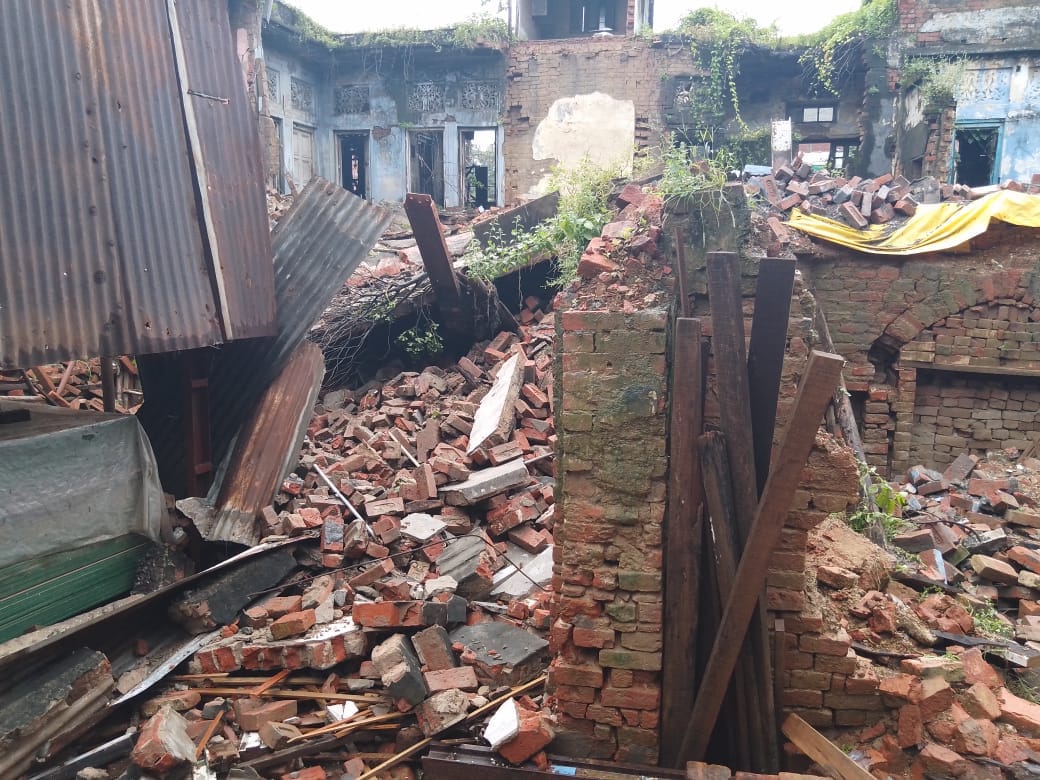 House collapsed due to incessant rain in Kanpur, one dead and half a dozen injured