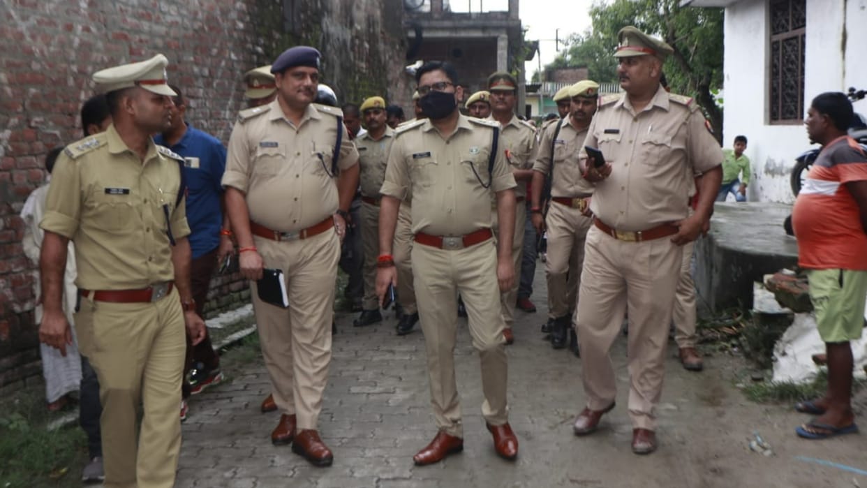 kidnapping of class three girl going to school in Kushinagar