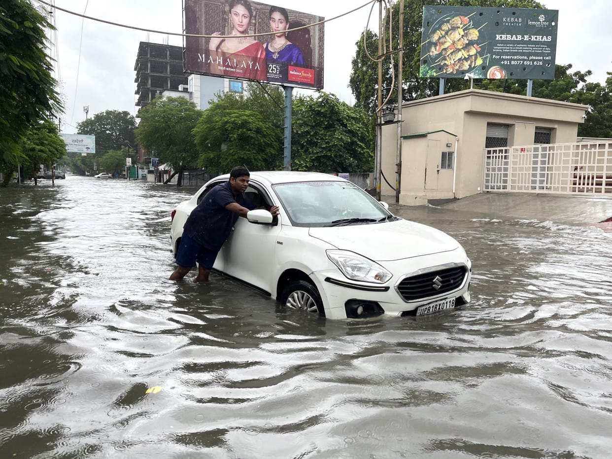 Rain: Link, Bareilly Passenger canceled, trains arrived hours late