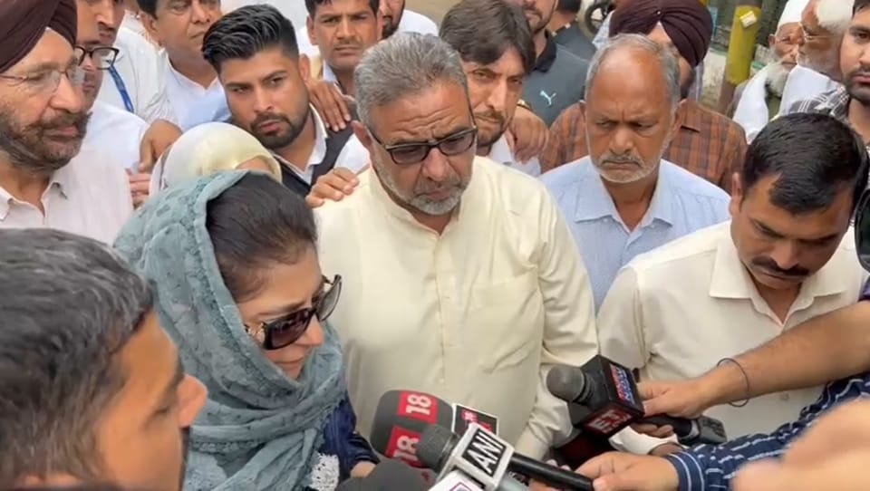 Mehbooba Mufti on Mulayam Singh Yadav demise said he was secular leader