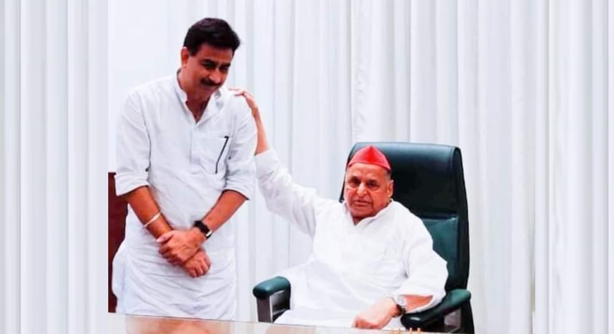 One decision of Mulayam Singh Yadav changed the picture of BJP strong hold.