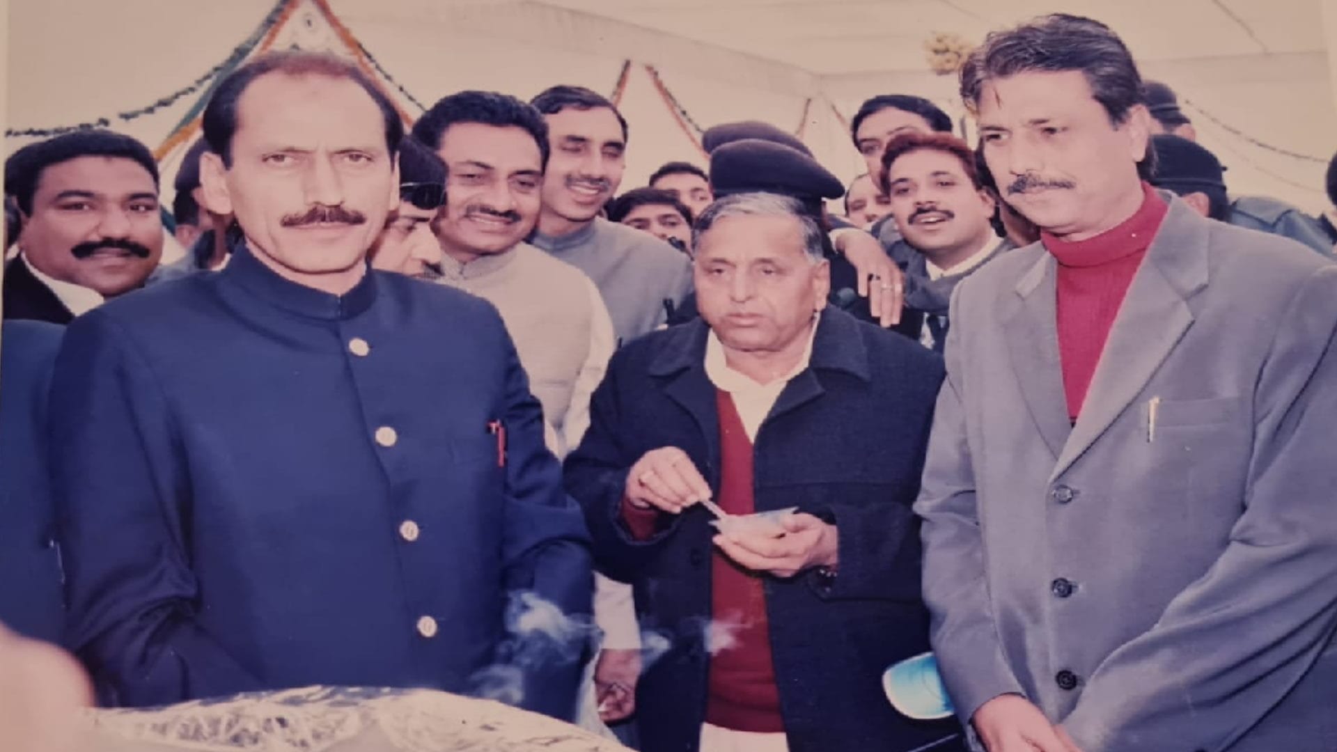 Mulayam Singh had arrived to attend wedding of former MLA Nawazish Alam Khan in Muzaffarnagar