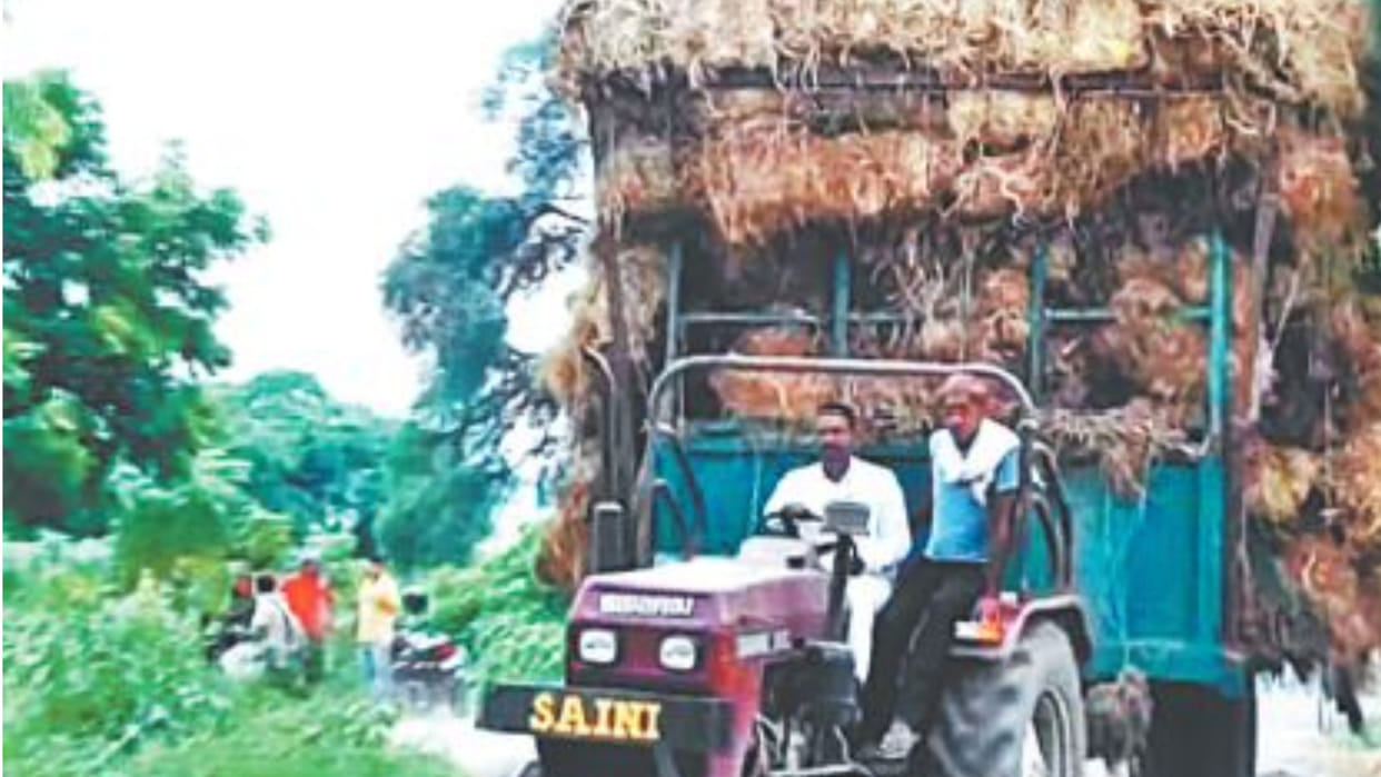 Ramkumar of Kaithal district of Haryana is earning profit by selling stubble bales