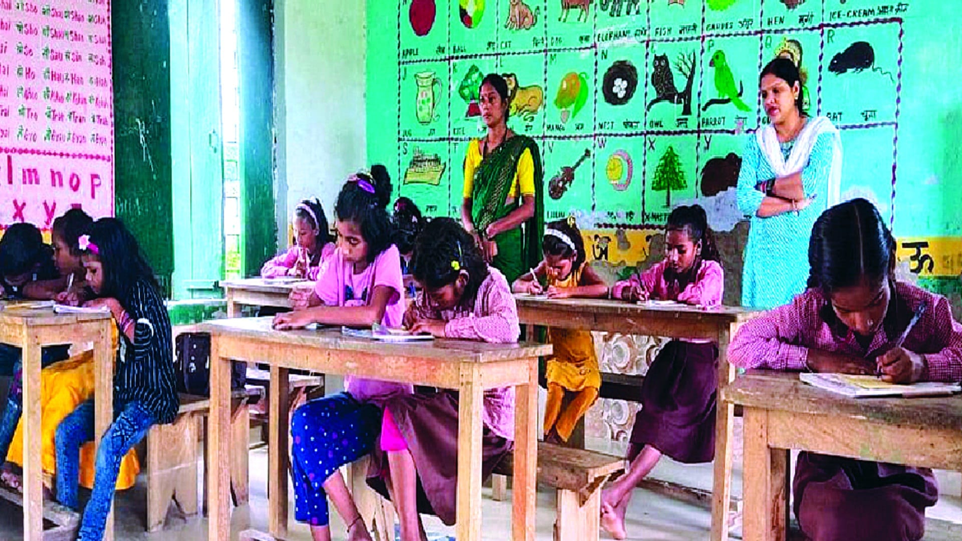 children of the primary school located in Babu Patti called Amitabh Bachchan, the megastar of the century