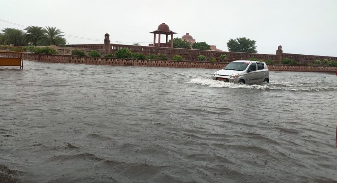 Weather changed in entire UP including Lucknow, Meteorological Department alerted for three days