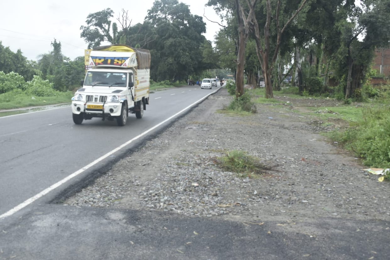 Road widening work not completed even after a year