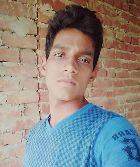 two died and six burnt due to lightenning