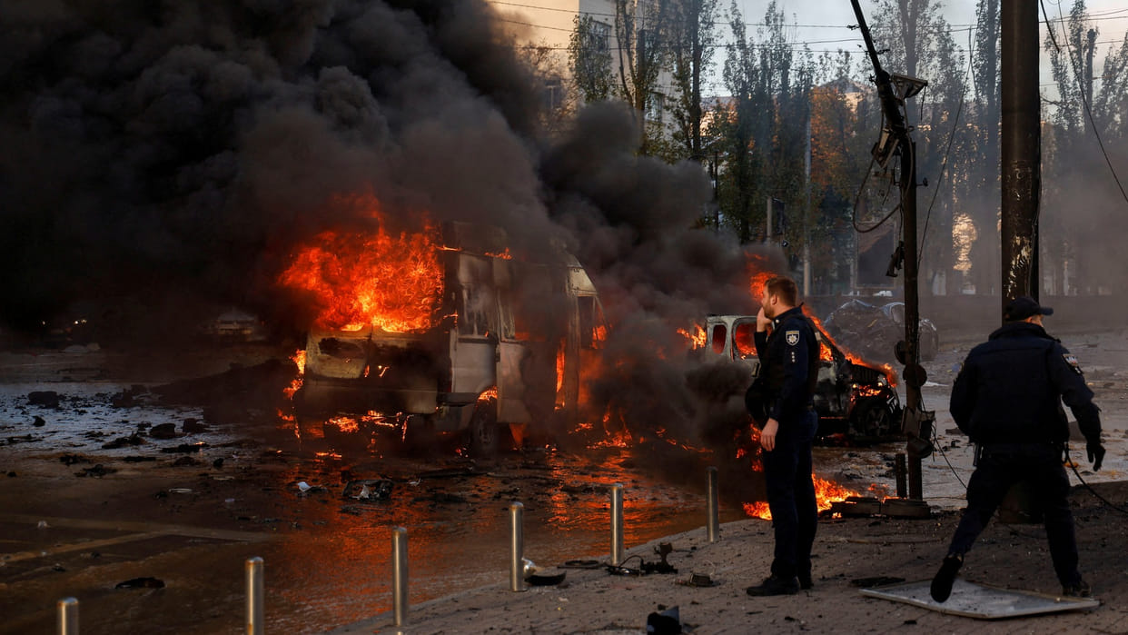Ukraine Crisis regional governor says Russian warplane has crashed into residential building in the Siberian c