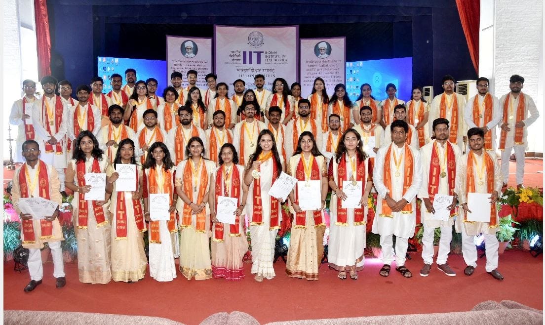 IIT BHU 12th convocation of three new medals were given to meritorious this year Iburi Harish got maximum