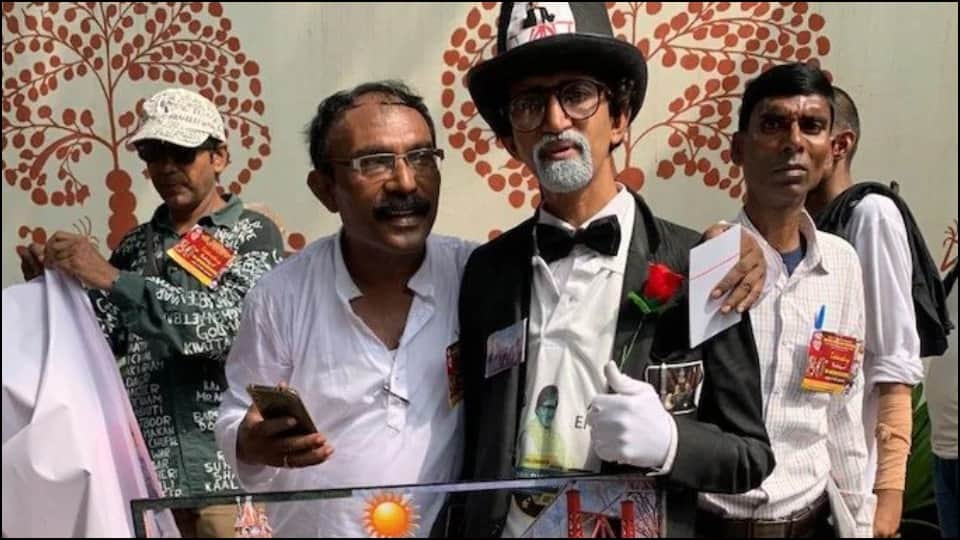 Amitabh Bachchan fans show up all day in Mumbai actor said Thank you very much