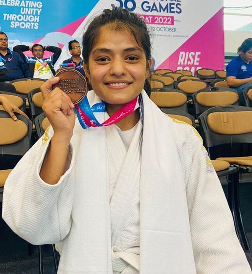 Student got medal.