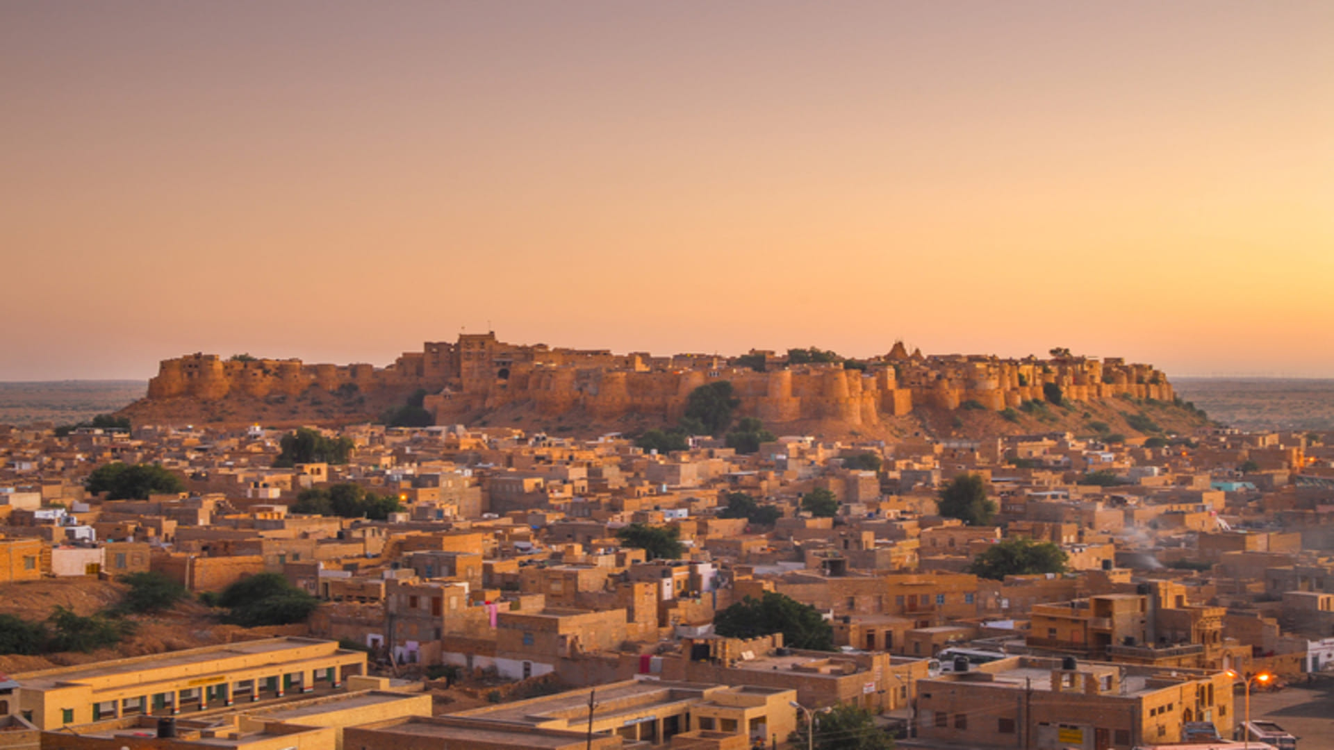 IRCTC Tour Packages for Rajasthan Know Indian Railways Trip Price and Booking All Details