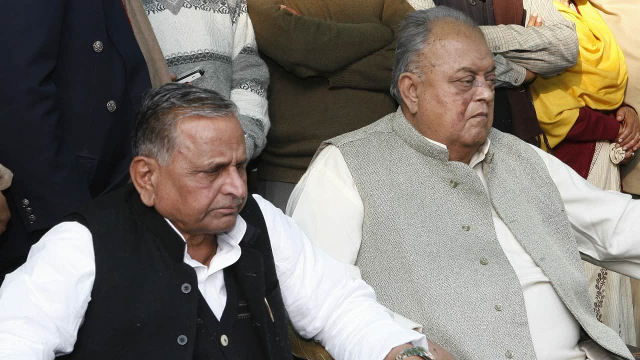 Mulayam singh yadav 10 best friends, know about there political background