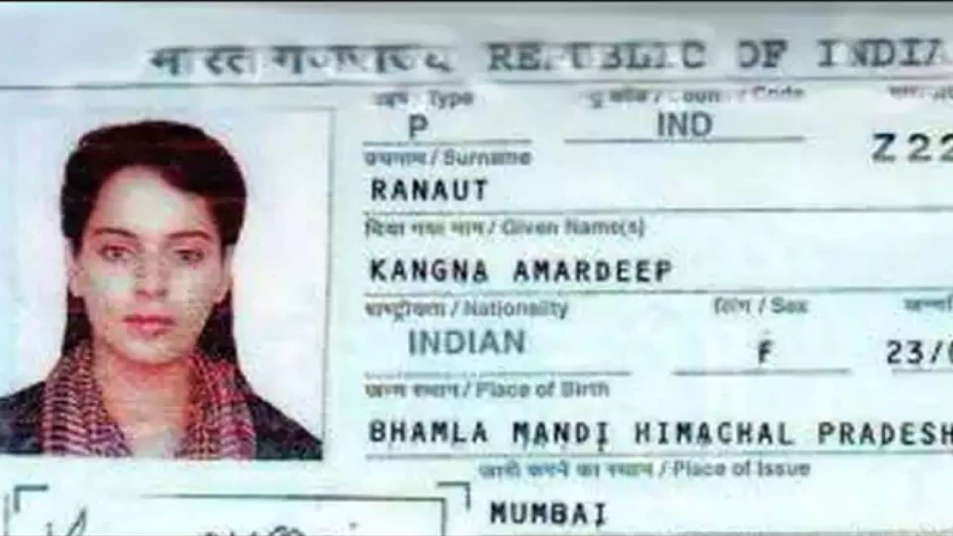 Beautiful Bollywood Actors Look in Passport Photo from Kangana Ranaut to Sunny Leone