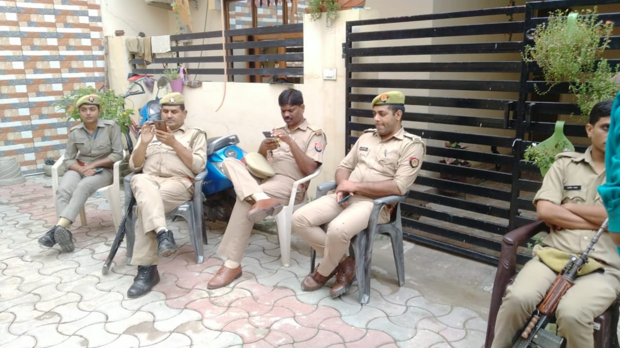 An old lady murdered in Krishna nagar in Lucknow.