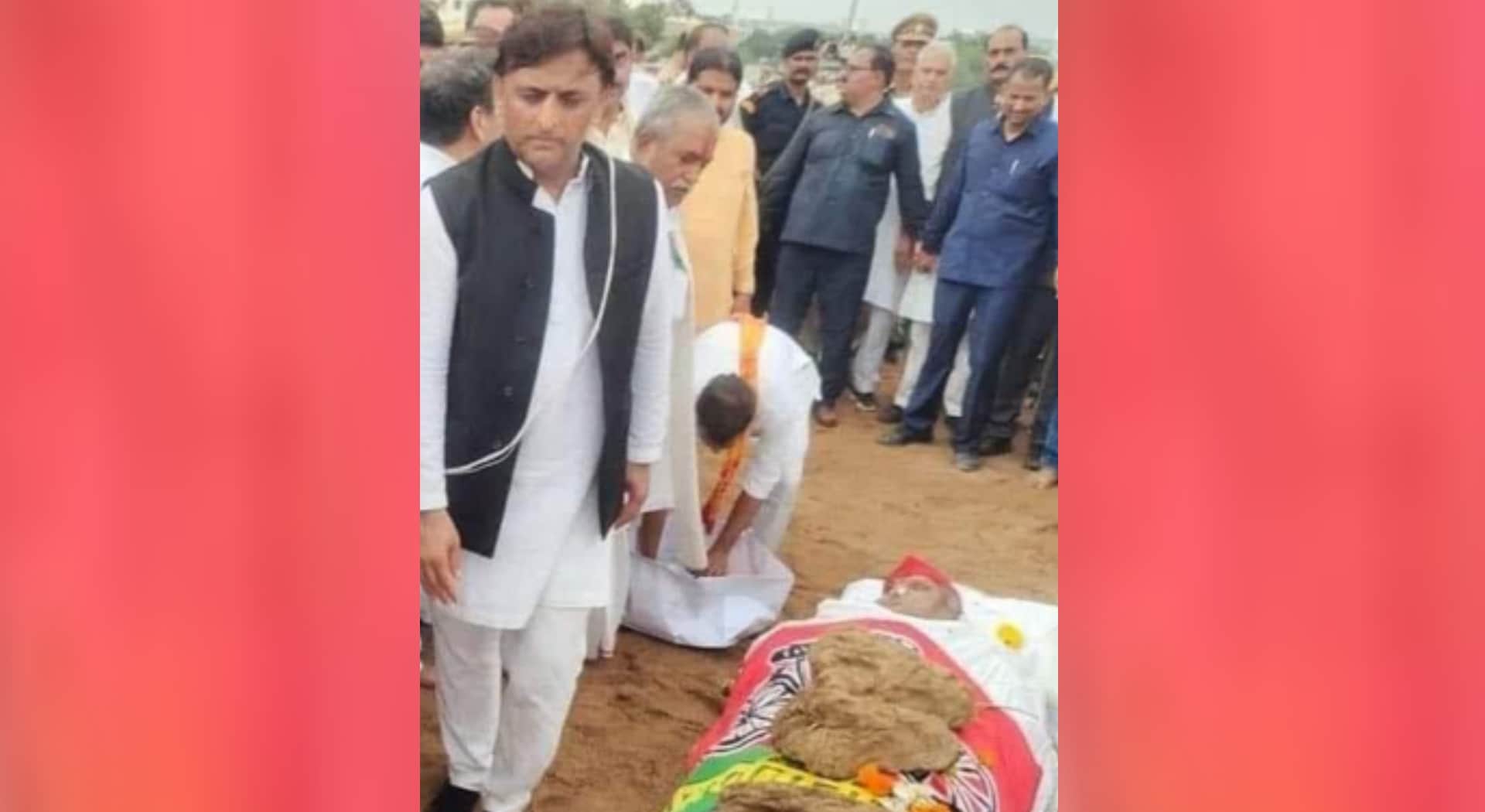 Mulayam Singh merged into Panchtatva: Akhilesh paid tribute, CM of many states paid tribute