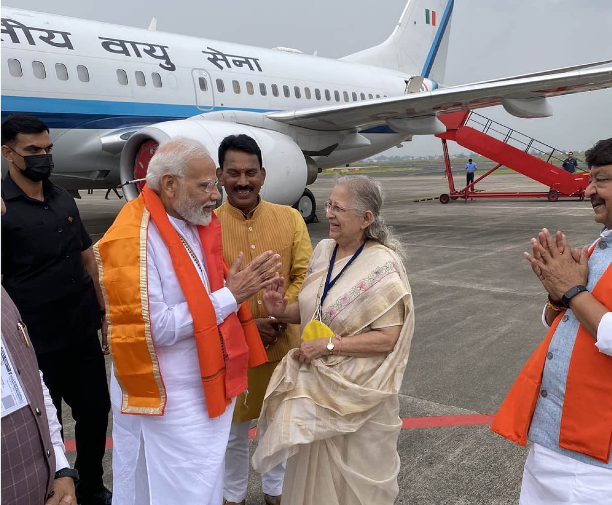 MP Politics: Sumitra Mahajan Active in Indore Politics, MP BJP Leader Shivraj Singh Chouhan
