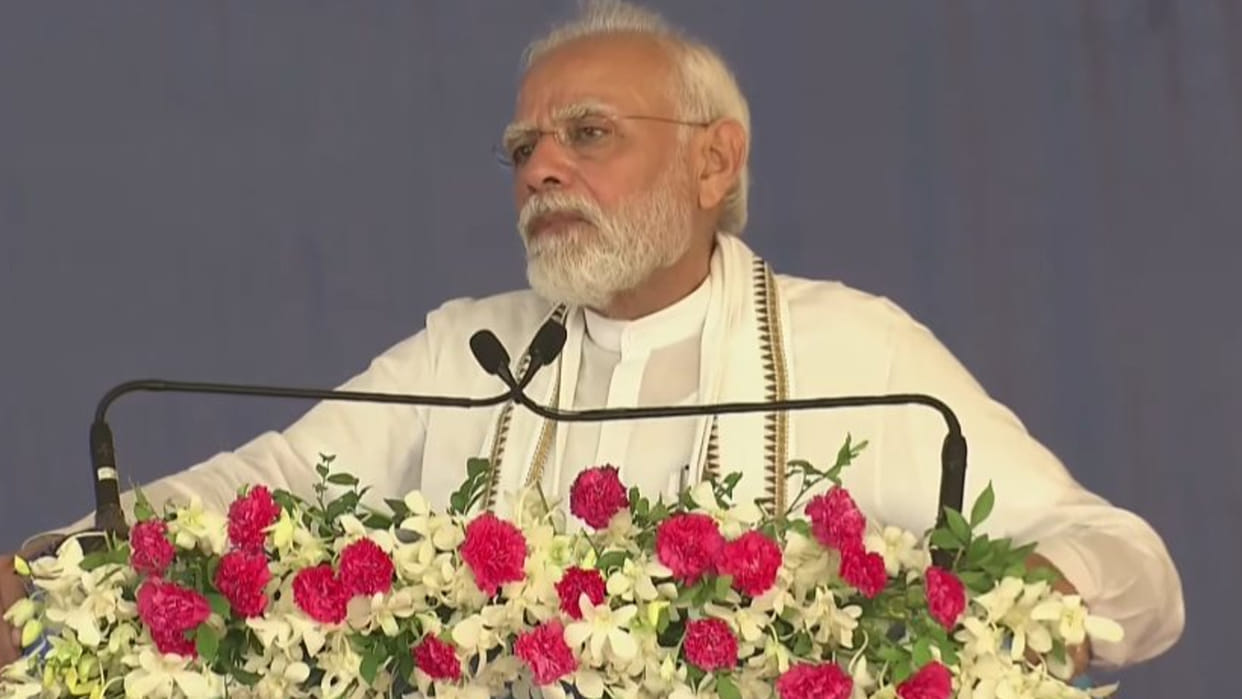Gujarat Elections 2022: PM Modi reaches Rajkot, addressed a rally