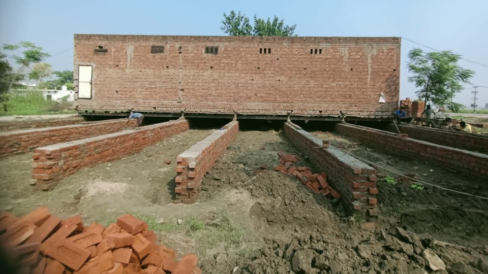 Amritsar: Six shops came between Amritsar-Poona highway shifted 60 feet back
