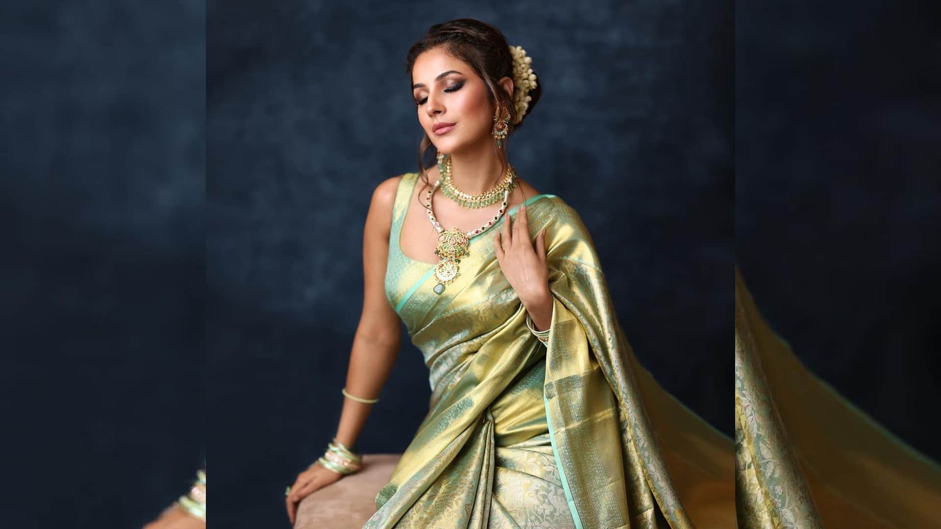 Diwali 2022 Outfits Ideas Check Stylish Dresses From Sharara To Saree For Deepawali Festival See Photos