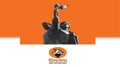 उद्धव ठाकरे गुट ने जारी किया नए चुनाव चिह्न और पार्टी के नए नाम के साथ पोस्टर।