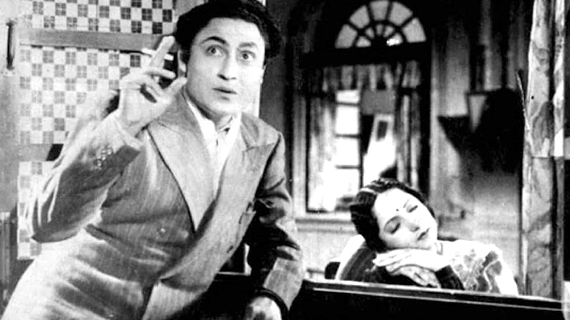 Ashok Kumar Birth Anniversary interesting facts about First Superstar of Bollywood and Kishore kumar brother