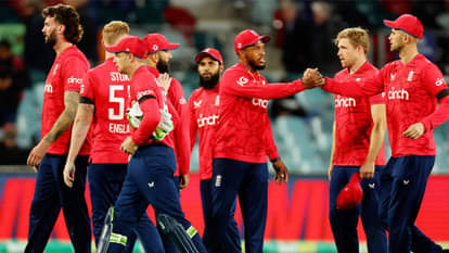 इंग्लैंड की टीम