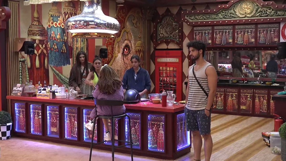 BB 16: Bigg Boss house divided between TV actors and non-TV actors says sajid khan