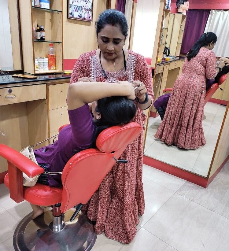 women prepration for karwa chauth