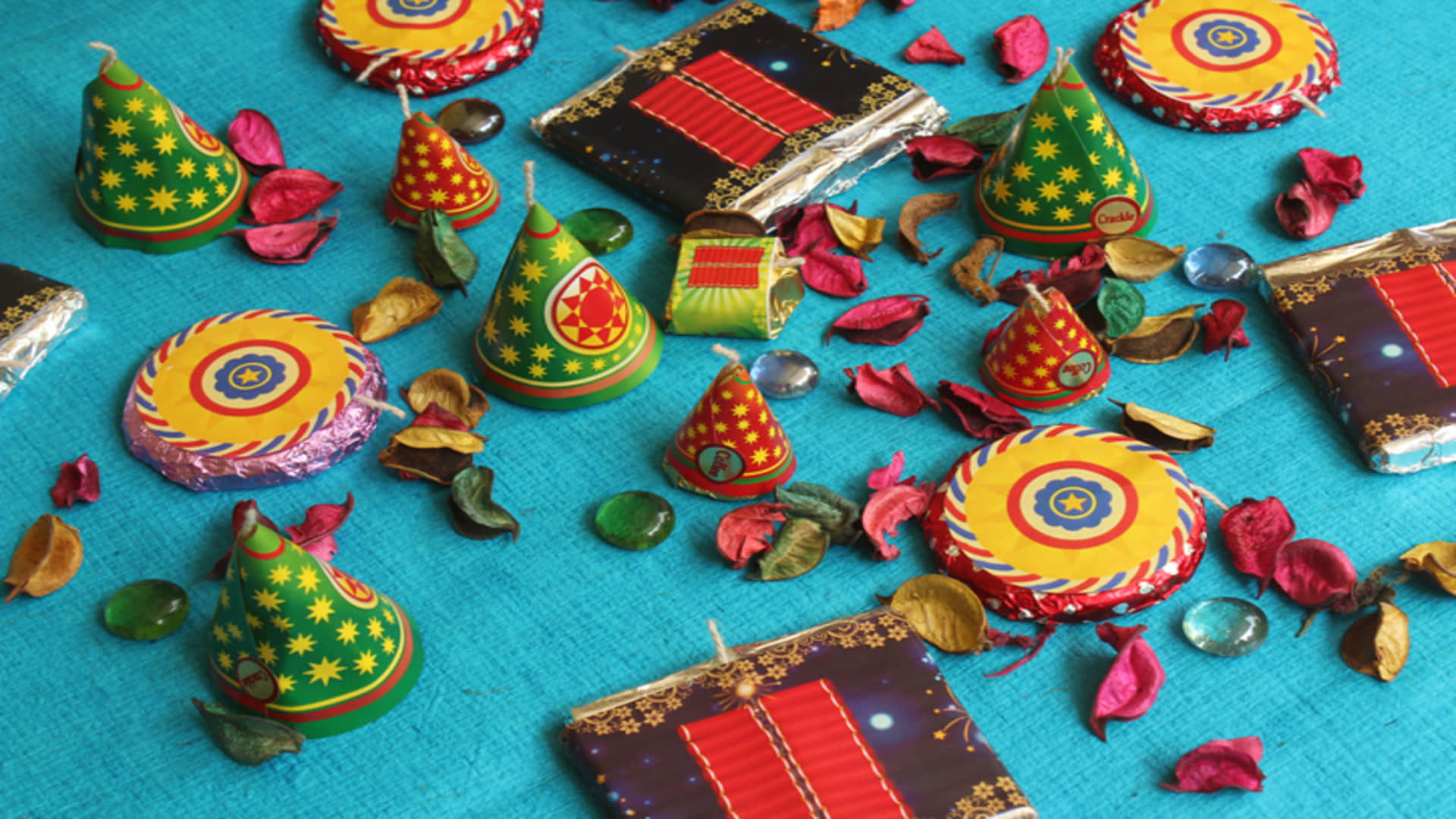 Diwali 2022: Keep These Things in Mind While Bursting Crackers