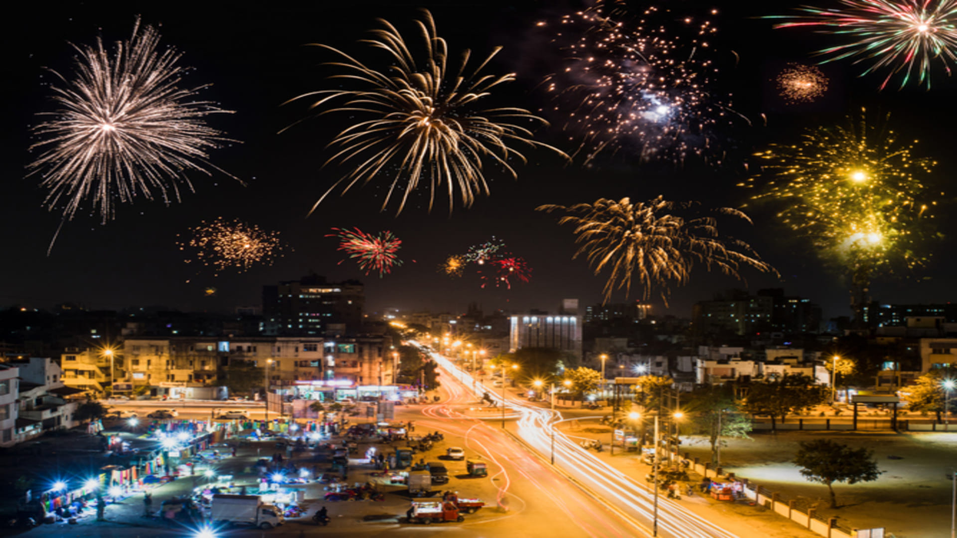 Diwali 2022: Keep These Things in Mind While Bursting Crackers