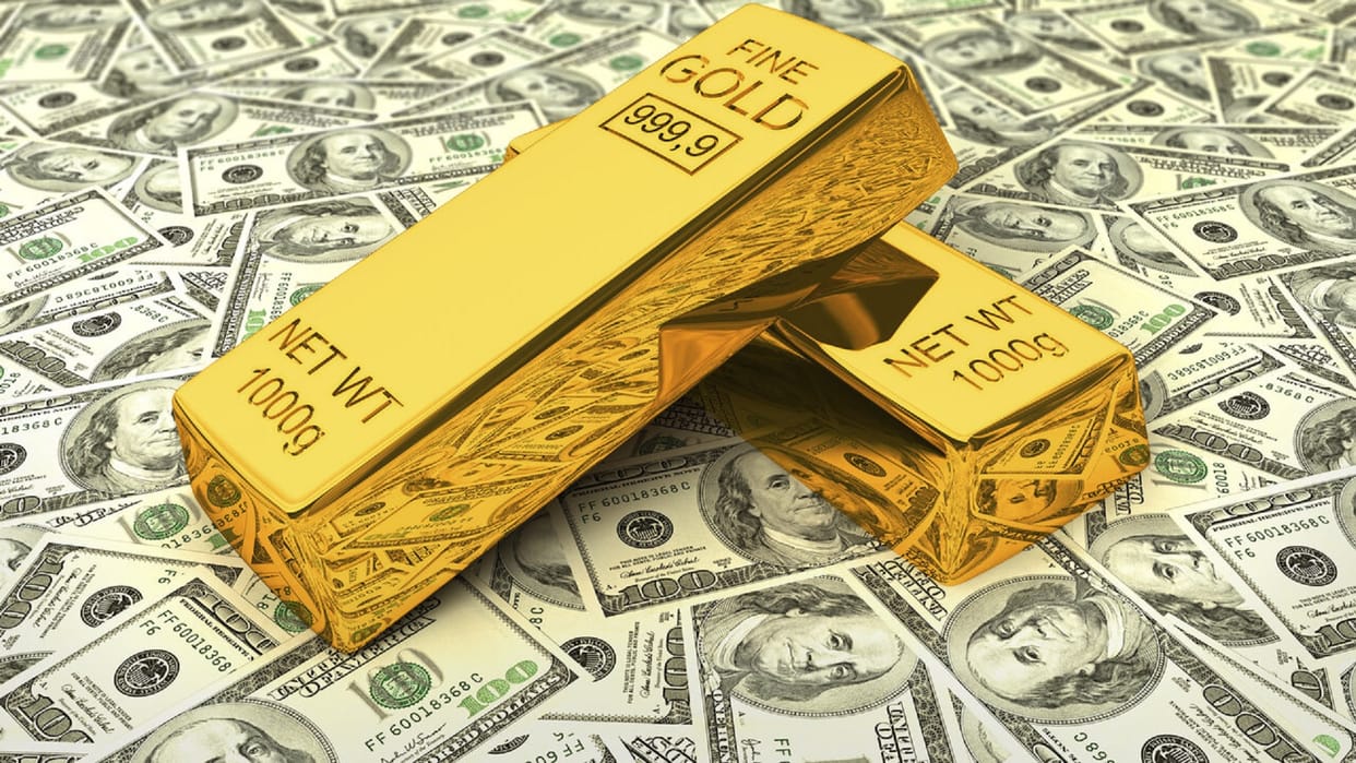 Gold Vs Dollar: nowadays gold is unpopular in world market, investors like dollar