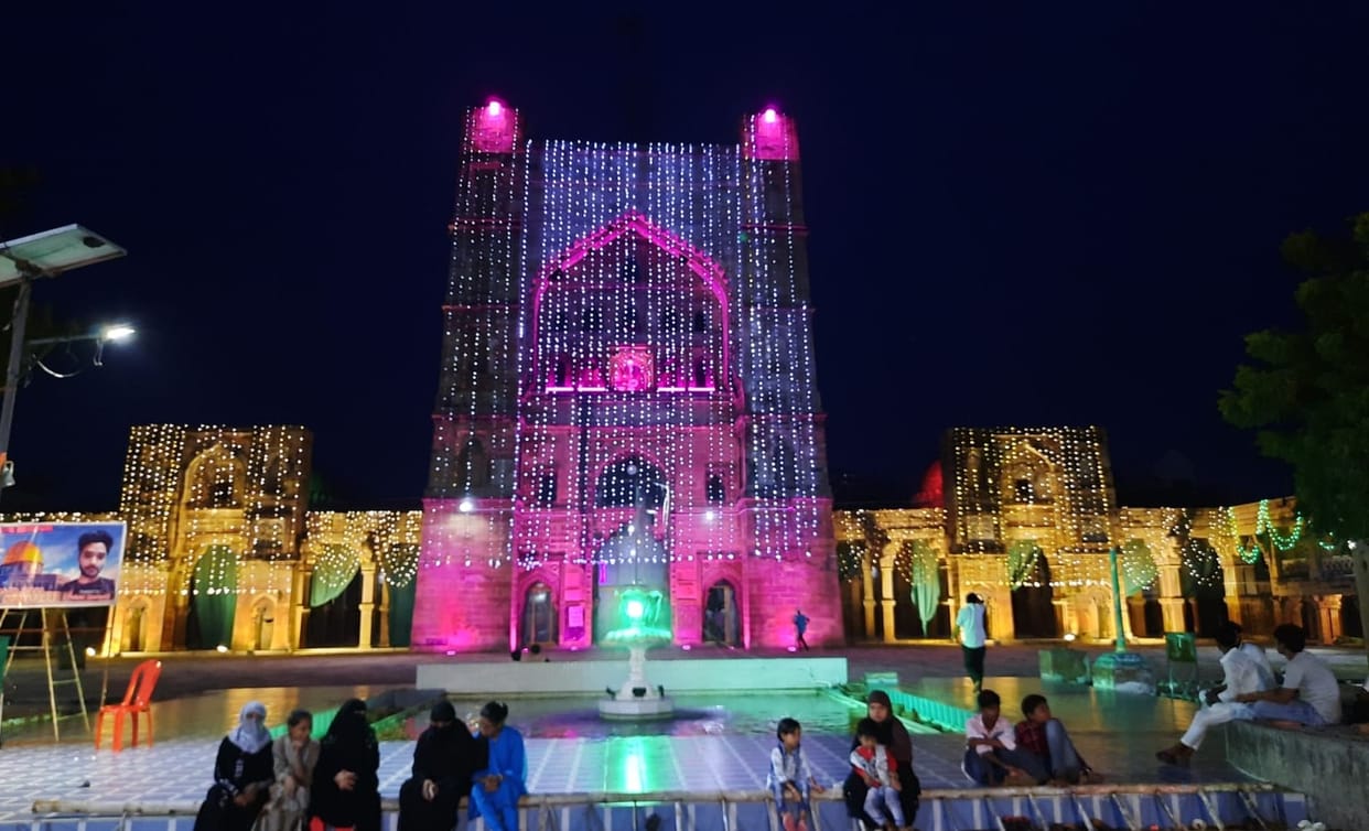 City decorated for Jashn-e-Eid Miladunnabi