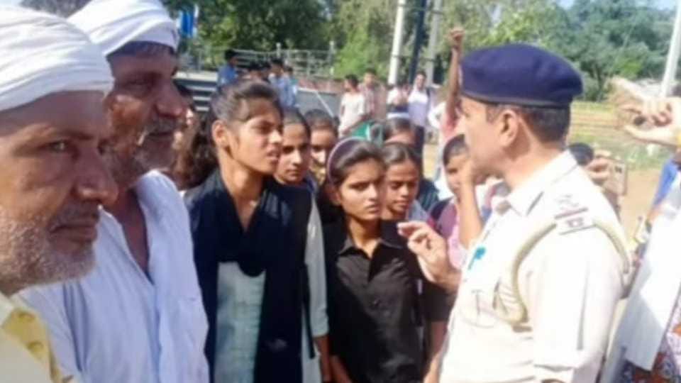 Students blocked Jind Uchana road today