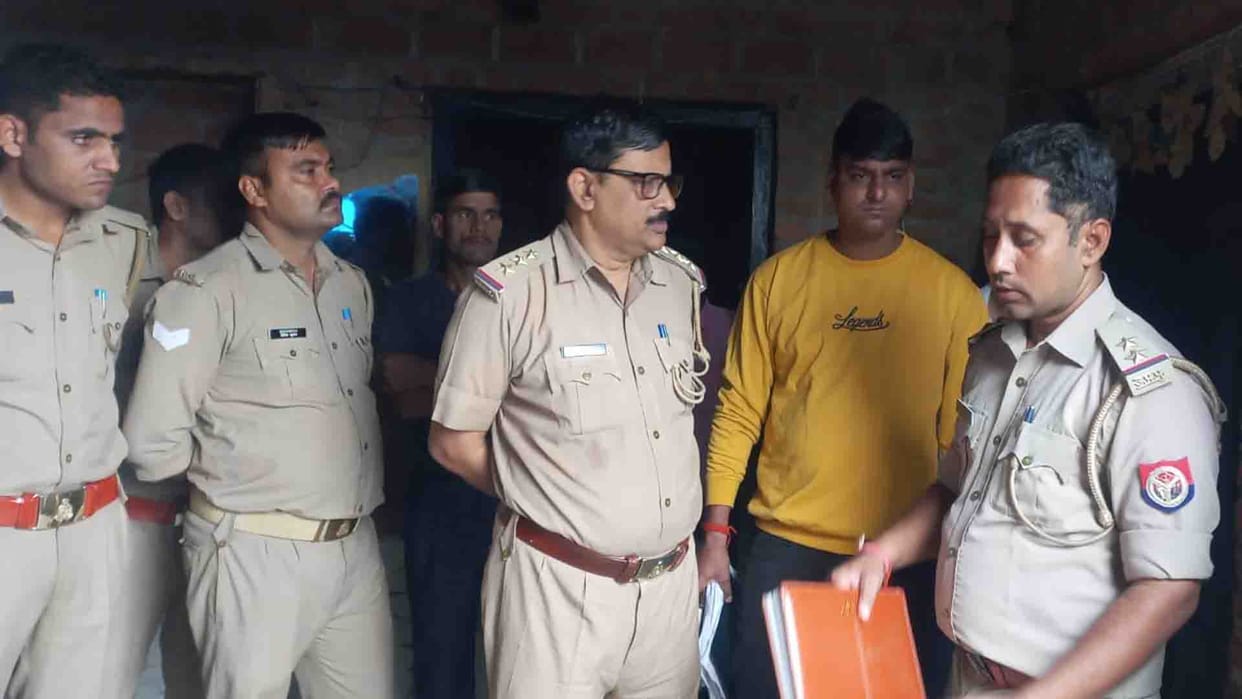 A man committed suicide in farrukhabad up