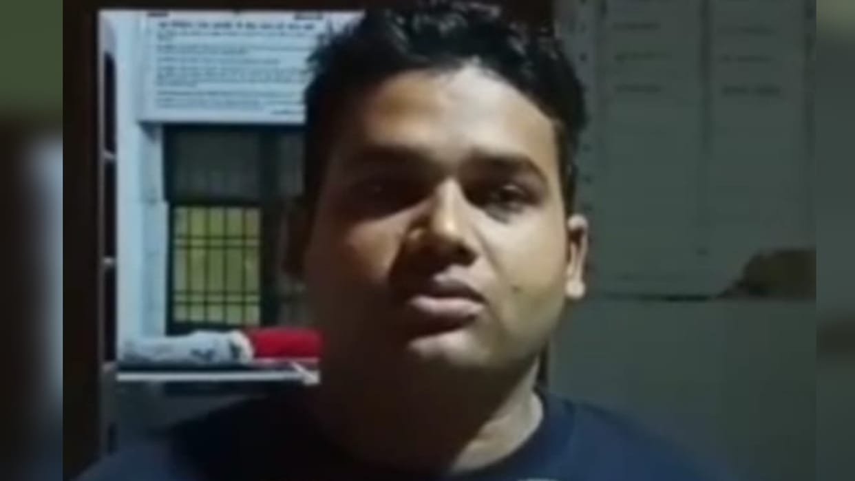 Youth attacked the soldier with a knife in kushinagar
