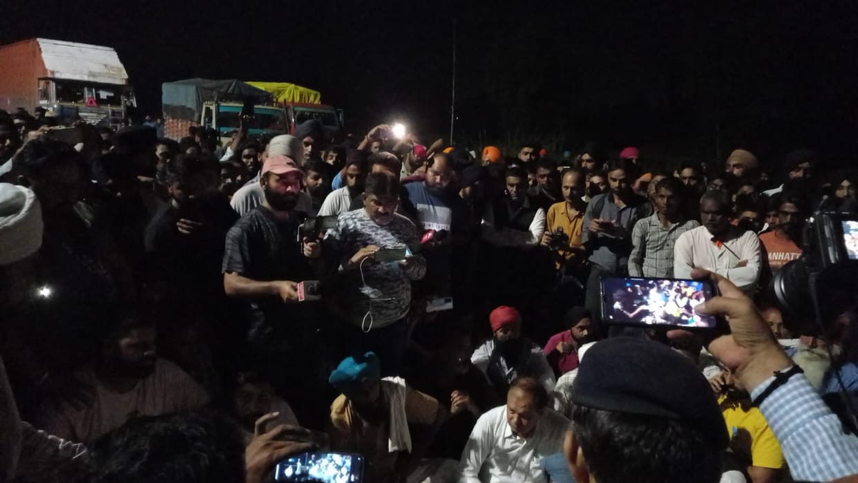 Bail applications of six mining mafia rejected SDM and mining officer were attacked