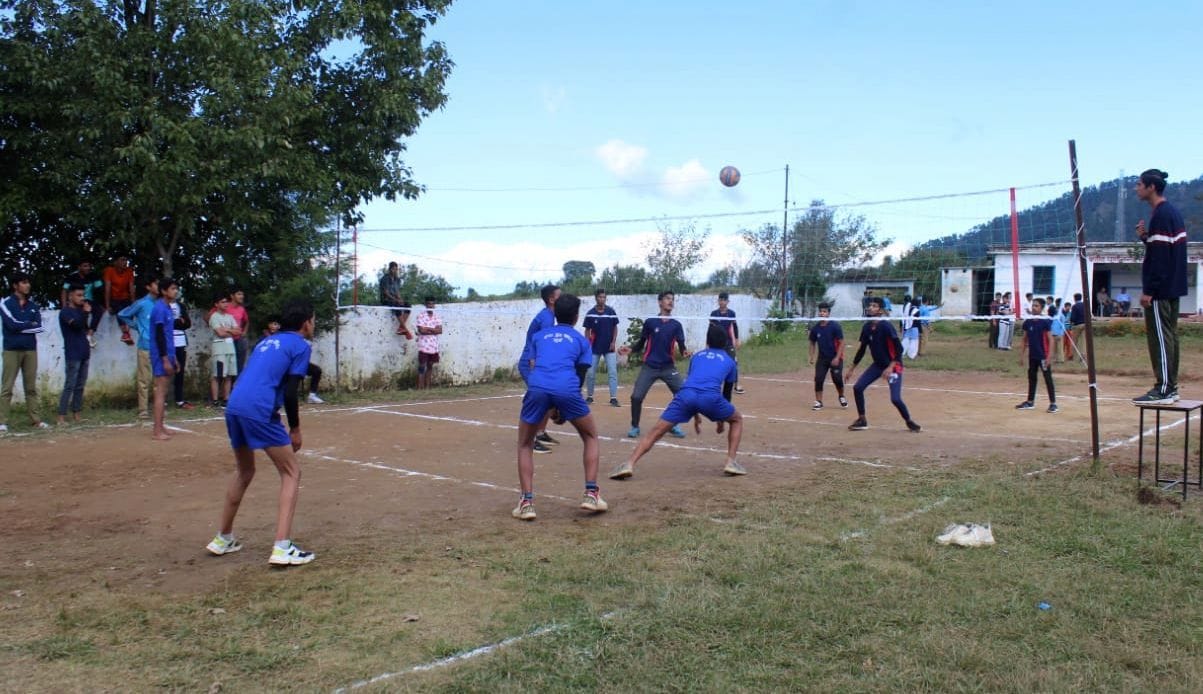 Navodaya, Diglichaud and OPS won volleyball matches