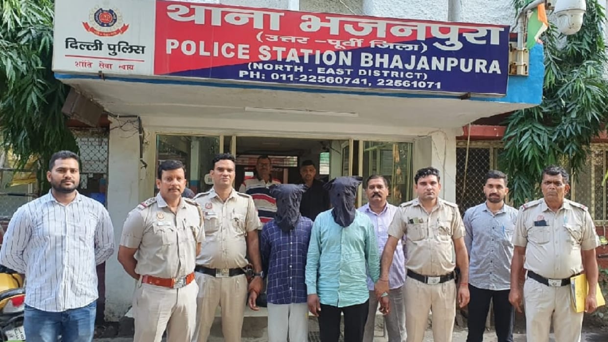 A fellow youth was killed for not distributing the looted goods in delhi