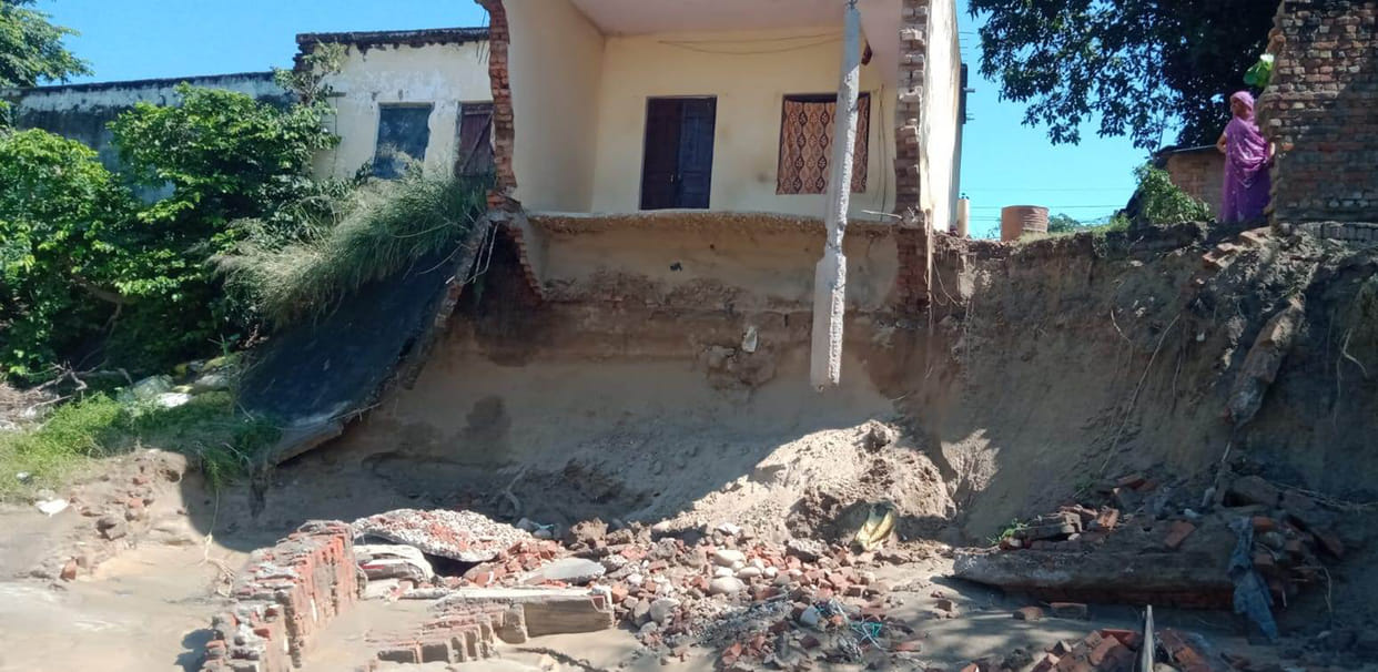 House damaged due to cutting of dry source