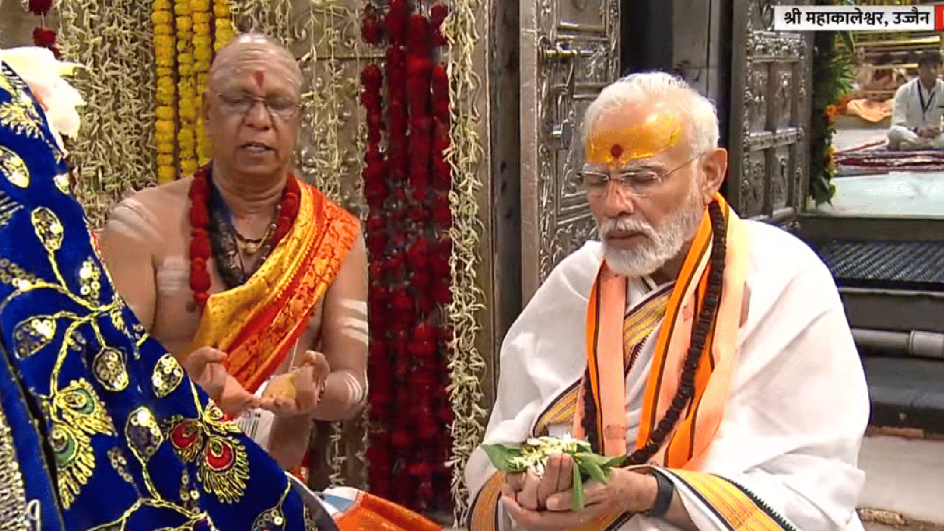 Shri Mahakal Lok: Modi could not perform Jalabhishek, worshiped with 16 auspicious substances