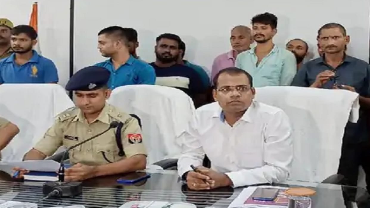 Blood smuggling gang busted 12 arrested 128 units of blood recovered