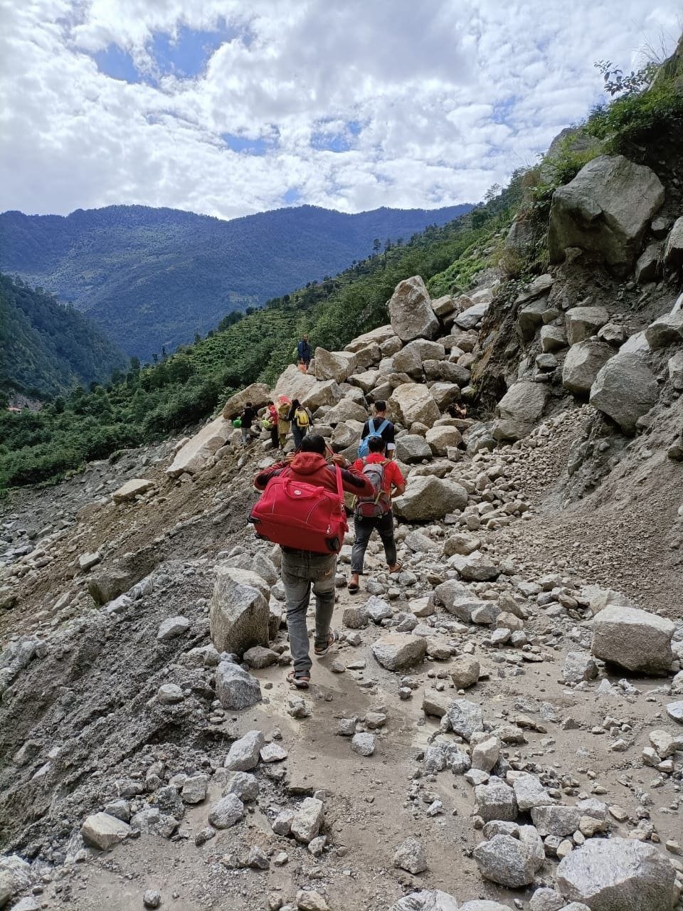 After snowfall and rain, sunshine shines in the high Himalayan regions