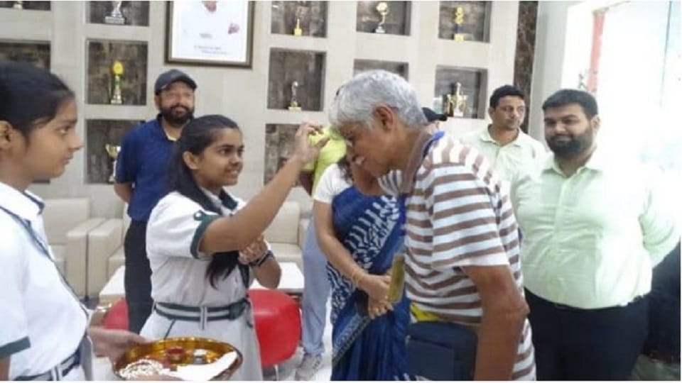 SPIC MACAY founder  Dr. Kiran Seth reached Agra gave this message to students