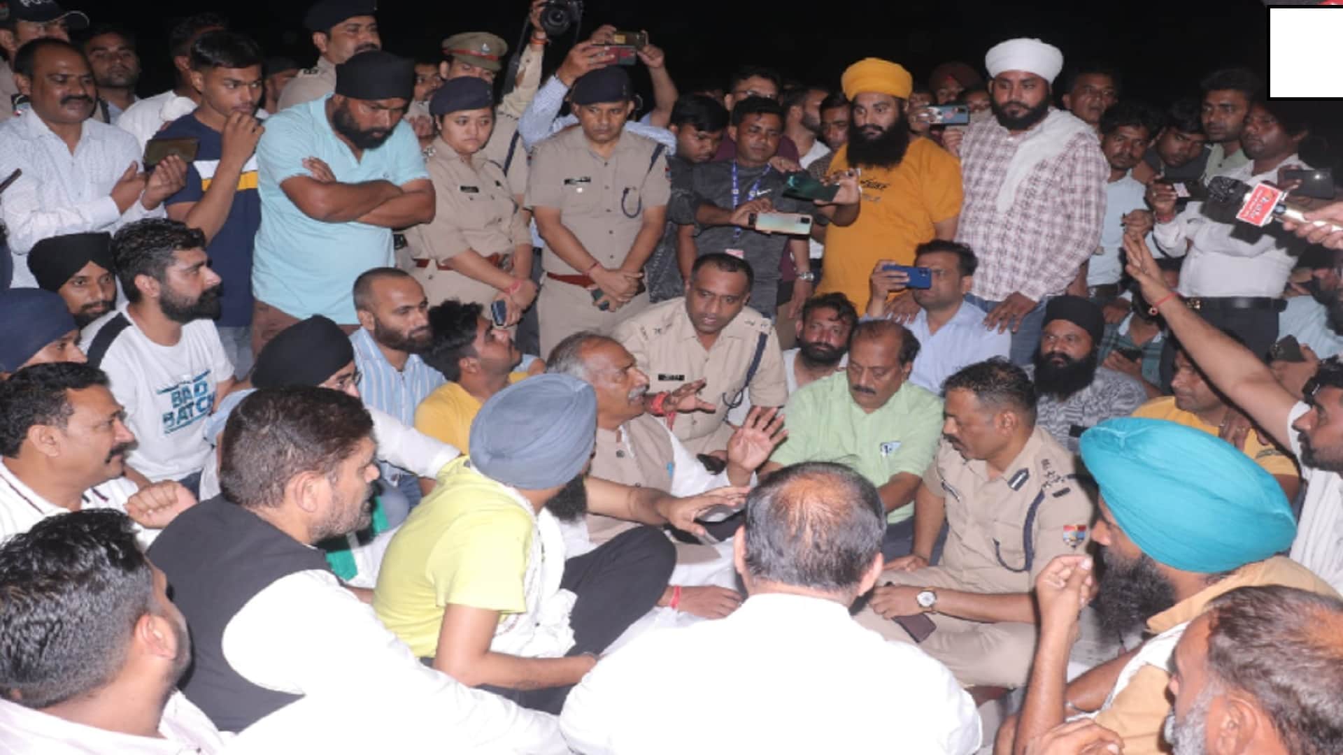 Kashipur Firing case Injured soldiers lying on floor crying for life