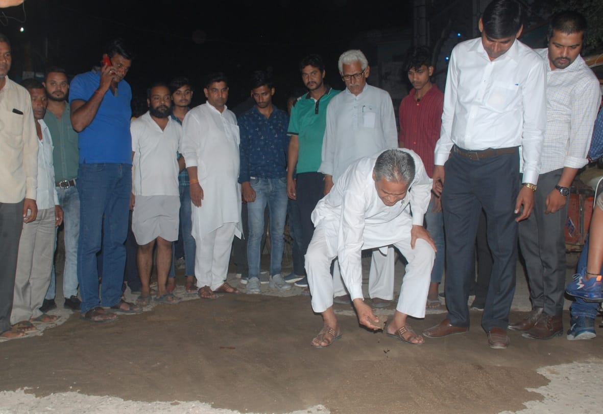 Uproar over use of substandard material in road construction