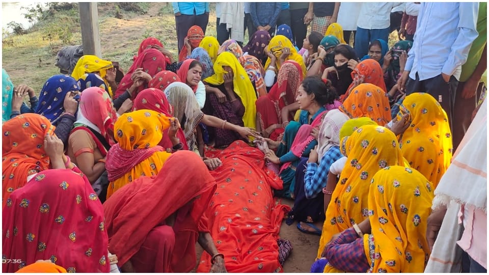 Woman dies due to drowning in Parvati river Dholpur