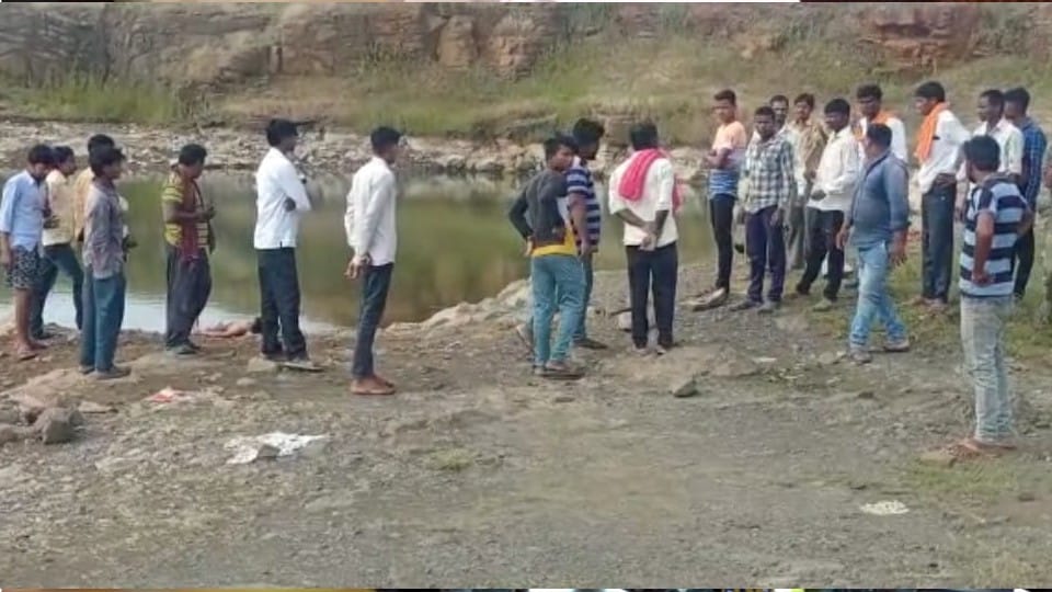 Chhindwara: Teenager who went to bath in mine filled water drowned, went to bathe with friends
